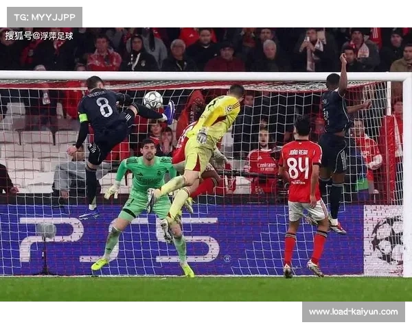 本菲卡主帅穆里尼奥禁赛 助理教练临场指挥存在变数